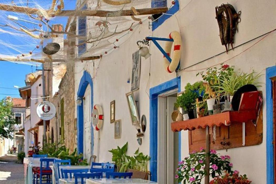 Beyaz Ev Hotel Alacati Exterior foto