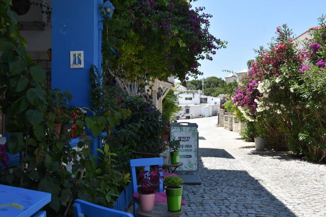 Beyaz Ev Hotel Alacati Exterior foto