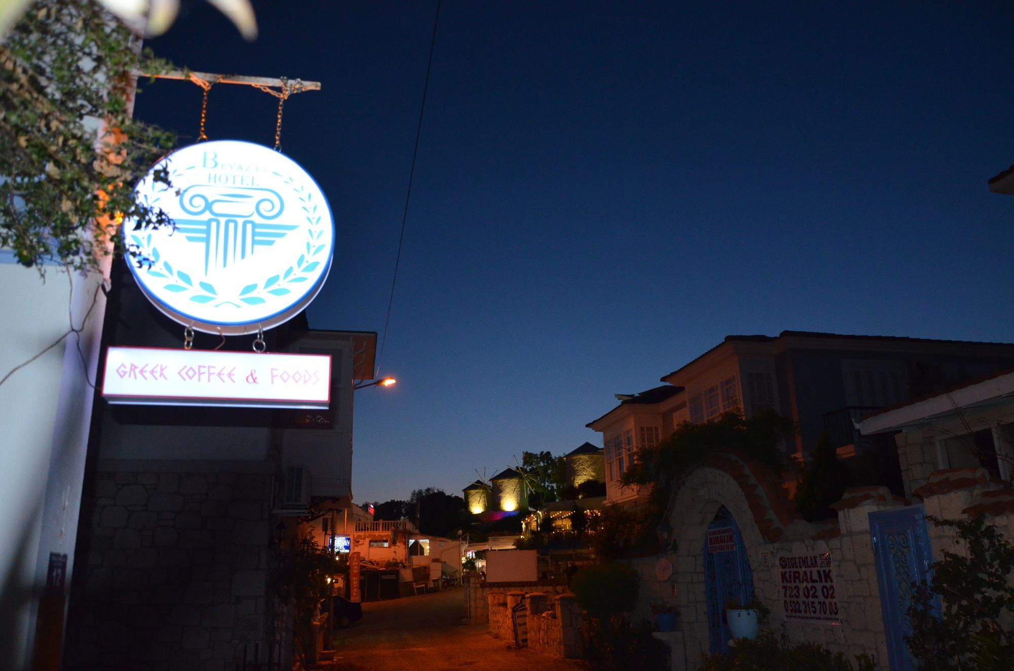 Beyaz Ev Hotel Alacati Exterior foto